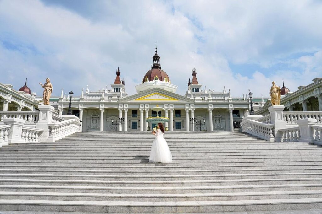 佐登妮絲城堡生技園區